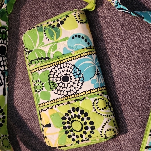 Vera Bradley purse with matching wallet - Picture 2 of 4